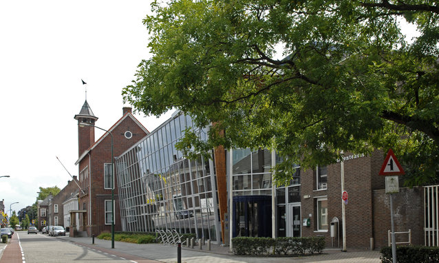 GEMEENTEHUIS DONGEN