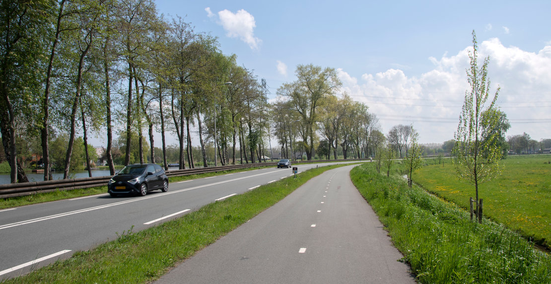 Cars,At,The,Provincialeweg,Street,At,Driemond,The,Netherlands,28-4-2021